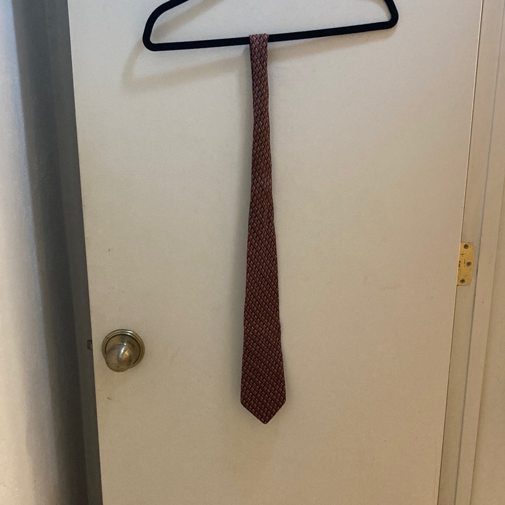 Brooks Brothers Red and Black Tie